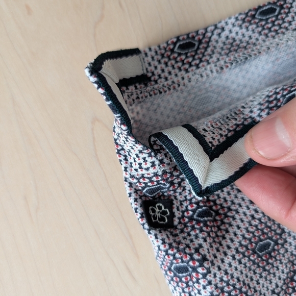 🇬🇧TED BAKER Blue, Red and White Polo Shirt with Intricate Design - Picture 10 of 11